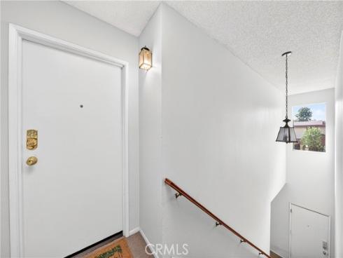 25261  Tanoak  , Lake Forest, CA