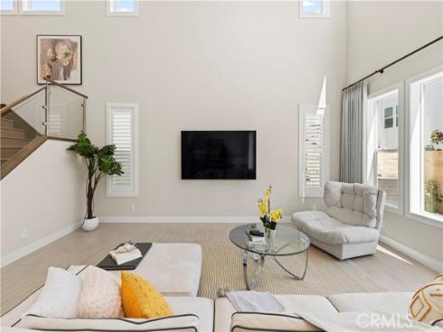 200  Longden  , Lake Forest, CA