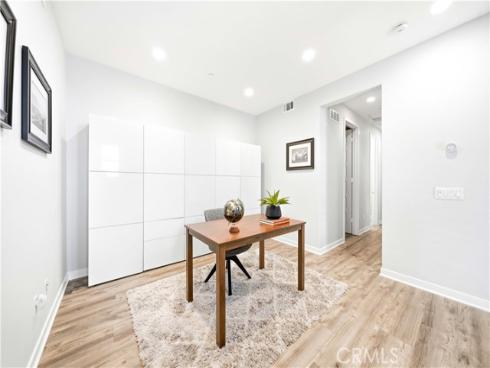 49  Finch  , Lake Forest, CA