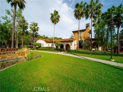 49  Finch  , Lake Forest, CA