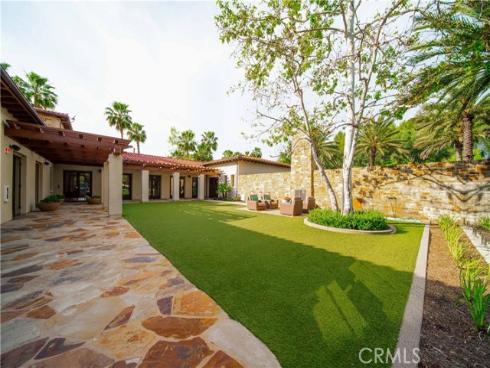 49  Finch  , Lake Forest, CA