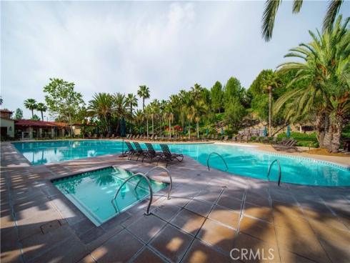 49  Finch  , Lake Forest, CA