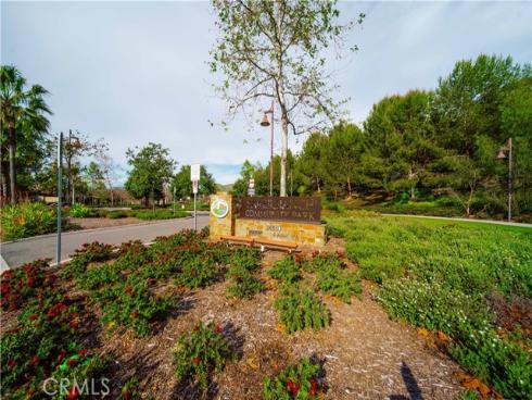 49  Finch  , Lake Forest, CA