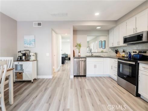 25885  Trabuco  213 , Lake Forest, CA