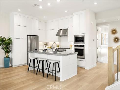 130  Pin   Lane, Lake Forest, CA