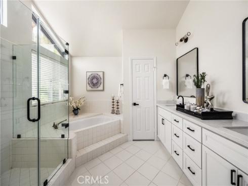 21091  Kensington  , Lake Forest, CA