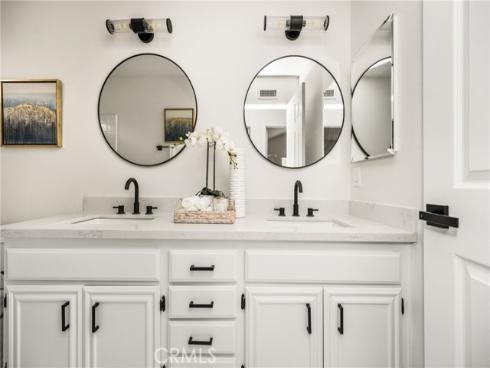 21091  Kensington  , Lake Forest, CA