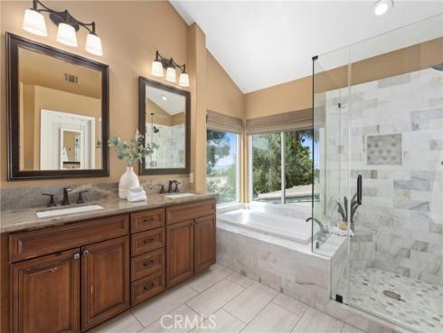 10  Eldorado  , Lake Forest, CA