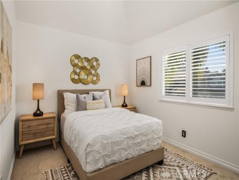 29  Calabria  , Lake Forest, CA