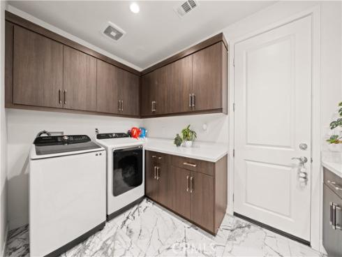 2592  Highland Oak   Court, Lake Forest, CA