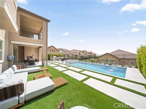 2592  Highland Oak   Court, Lake Forest, CA