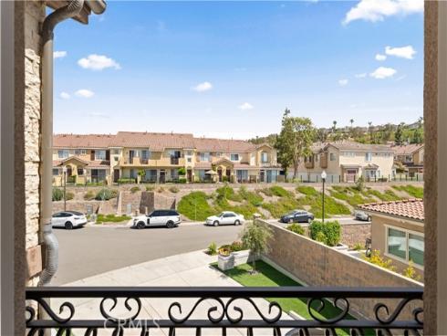 2592  Highland Oak   Court, Lake Forest, CA