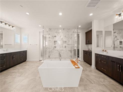 2592  Highland Oak   Court, Lake Forest, CA