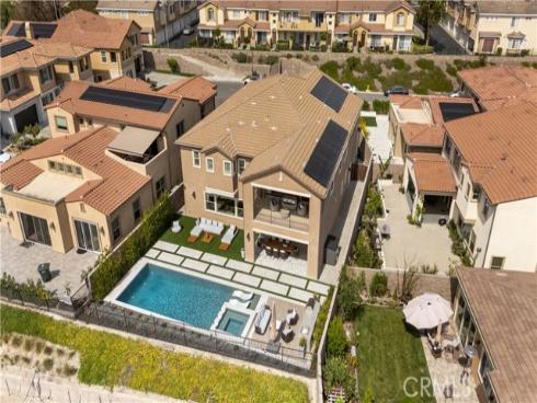 2592  Highland Oak   Court, Lake Forest, CA
