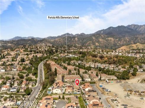 2592  Highland Oak   Court, Lake Forest, CA
