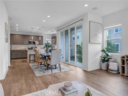 601  Shadowbrook  , Lake Forest, CA