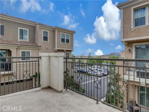 601  Shadowbrook  , Lake Forest, CA