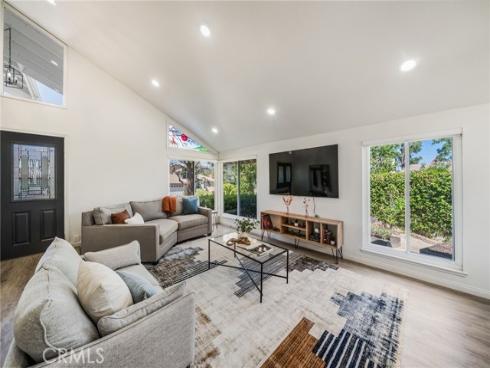 22112  Comanche  , Lake Forest, CA