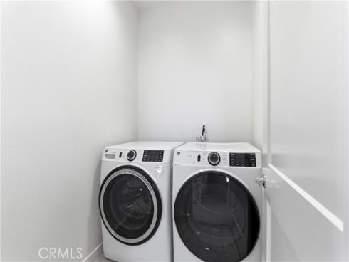 600  Shadowbrook  , Lake Forest, CA