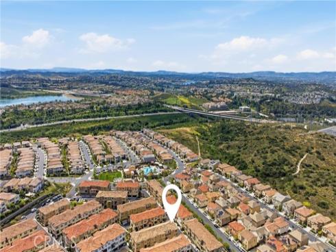 600  Shadowbrook  , Lake Forest, CA