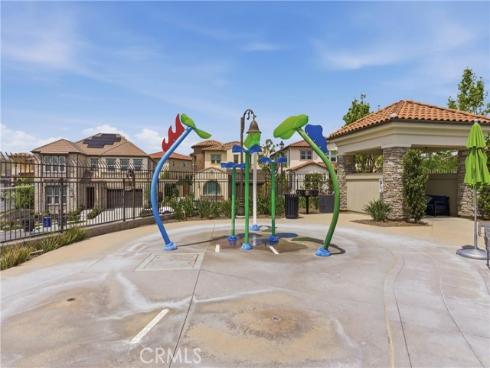 600  Shadowbrook  , Lake Forest, CA