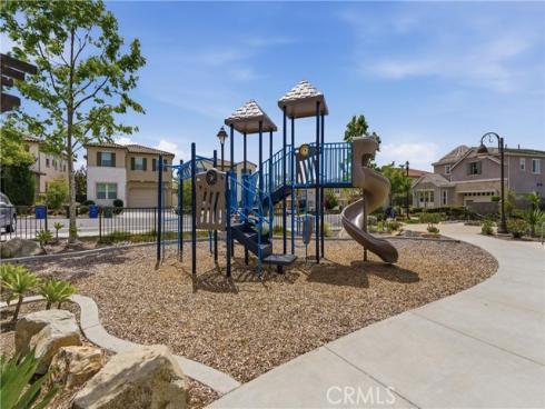 600  Shadowbrook  , Lake Forest, CA