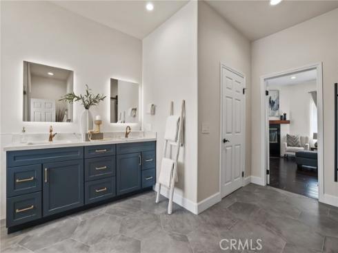 25062  Campo Rojo  , Lake Forest, CA