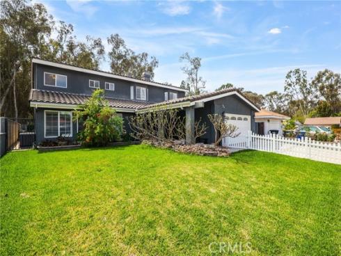 25062  Campo Rojo  , Lake Forest, CA