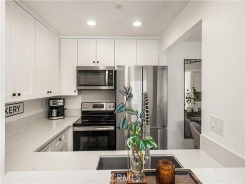 25761  Le Parc  105 , Lake Forest, CA