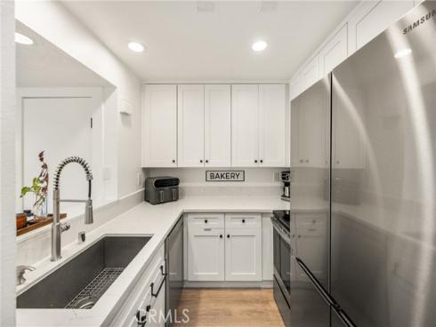 25761  Le Parc  105 , Lake Forest, CA