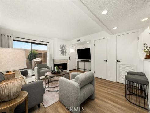 25761  Le Parc  105 , Lake Forest, CA