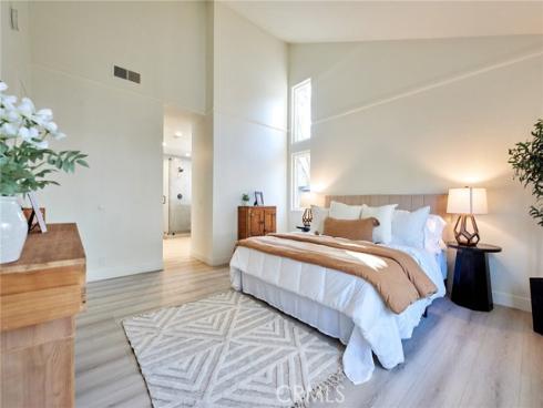 24961  Ravenswood  , Lake Forest, CA