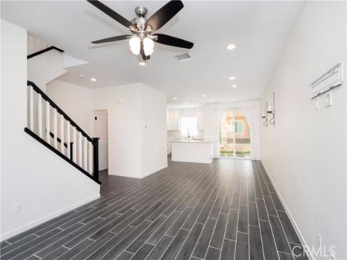 609  Shadowbrook  , Lake Forest, CA