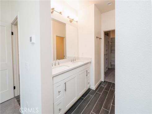 609  Shadowbrook  , Lake Forest, CA