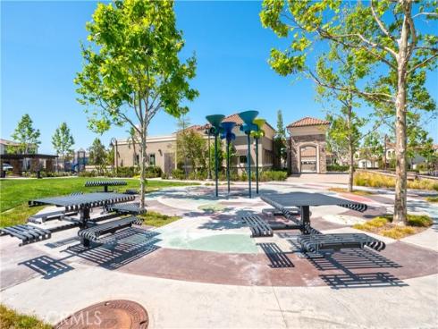 609  Shadowbrook  , Lake Forest, CA