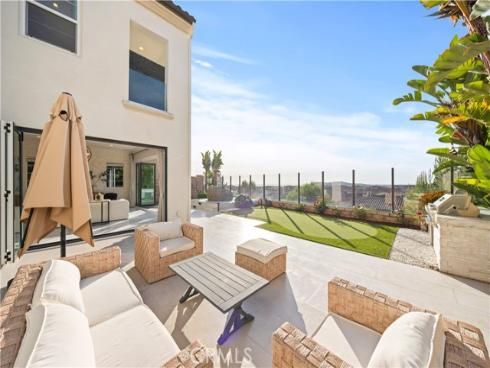 15  Calliope  , Lake Forest, CA