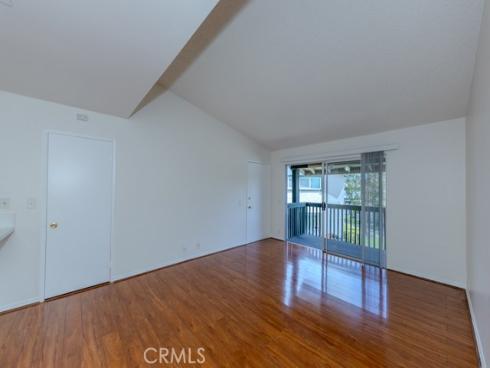 23222  Orange  4 , Lake Forest, CA