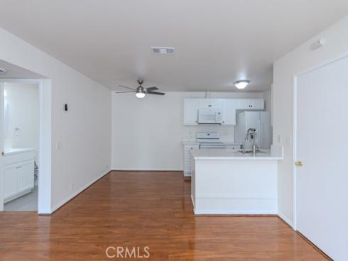 23222  Orange  4 , Lake Forest, CA