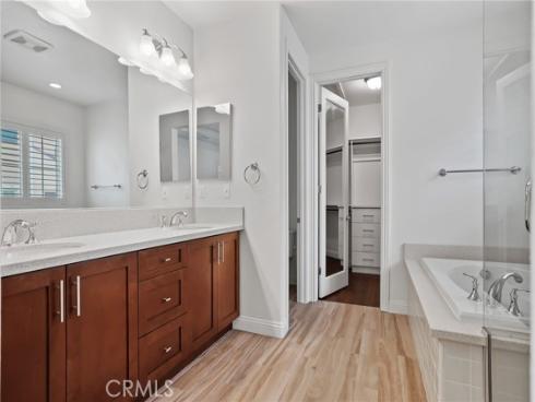 35  Lantana  , Lake Forest, CA