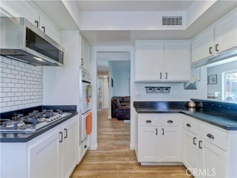 22825  Rumble  , Lake Forest, CA