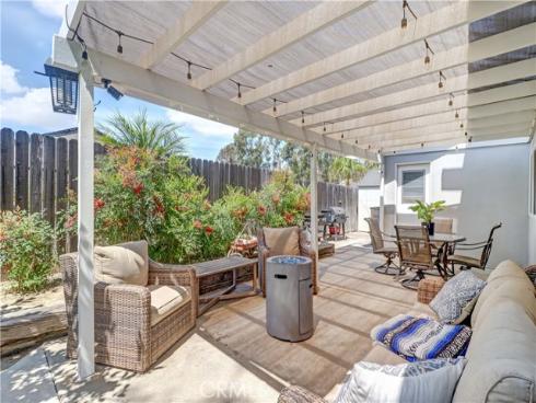 22825  Rumble  , Lake Forest, CA