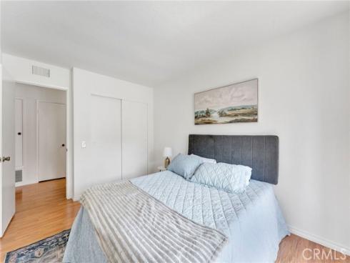 22198  Cedar Pointe  1F , Lake Forest, CA