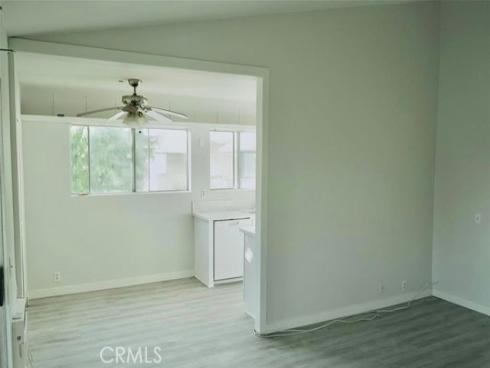 23232  orange av  , Lake Forest, CA