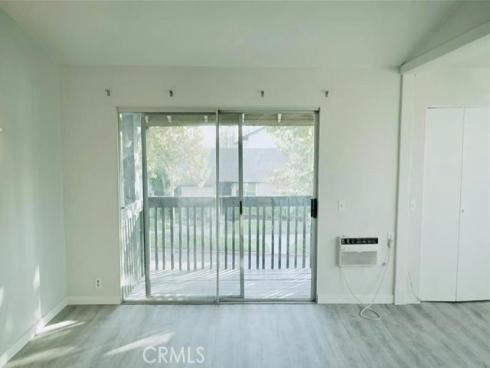 23232  orange av  , Lake Forest, CA