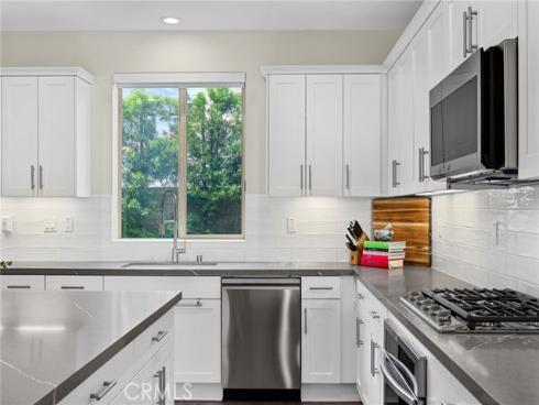 16  Eclipse  , Lake Forest, CA