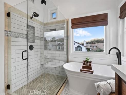 3  Tresaunce  , Lake Forest, CA