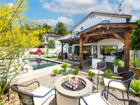 3  Tresaunce  , Lake Forest, CA