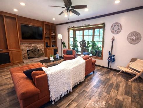 23352  El Perro  , Lake Forest, CA