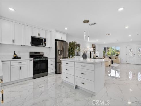 24541  Penfield  , Lake Forest, CA