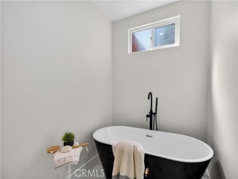 24541  Penfield  , Lake Forest, CA